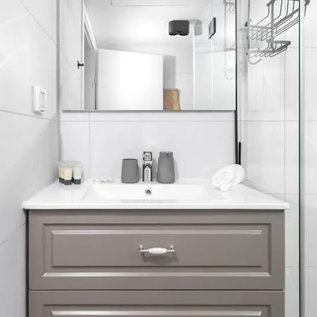 דירת חדר שינה וסלון 50 מטר מהים - By Edom Apartment Eilat Exterior photo