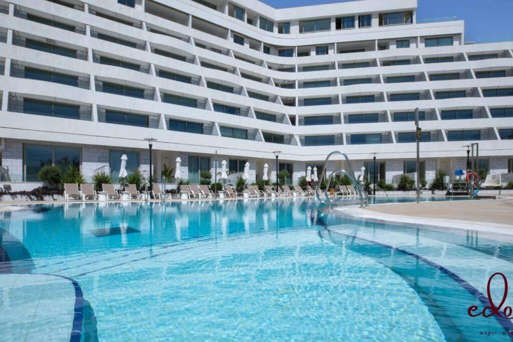 דירת חדר שינה וסלון 50 מטר מהים - By Edom Appartement Eilat